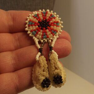 Vintage Brooch Native American Indian Seed Bead Tiny Moccasins & Shield Pin